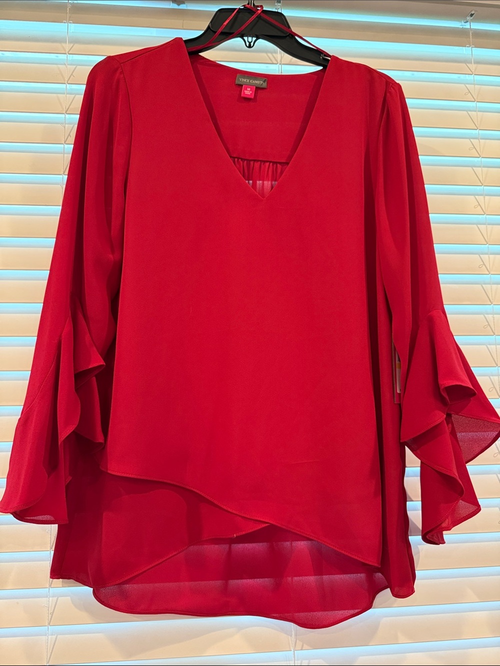 Vince Camuto Red V-Neck Ruffle Sleeve Tunic Blouse - Picture 4 of 7